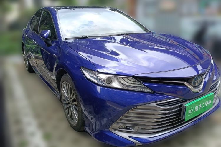 Used Toyota Camry 2019 Revised Version Dual-Engine 2.5HQ Flagship Edition Front Right 45 Deg