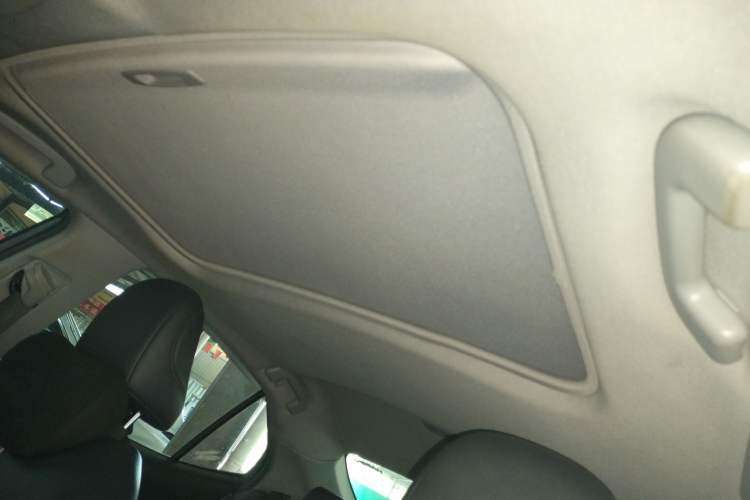 Used Toyota Camry 2019 2.0G Luxury Edition China VI Standard Headliner