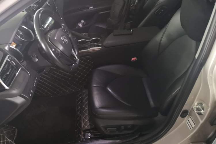 Used Toyota Camry 2019 2.0G Luxury Edition China VI Standard Left Front Seat