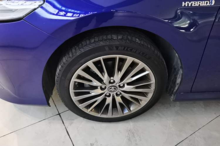 Used Toyota Camry 2019 Dual-Engine 2.5 HG Luxury Edition China VI Standard Left Front Wheel Hub