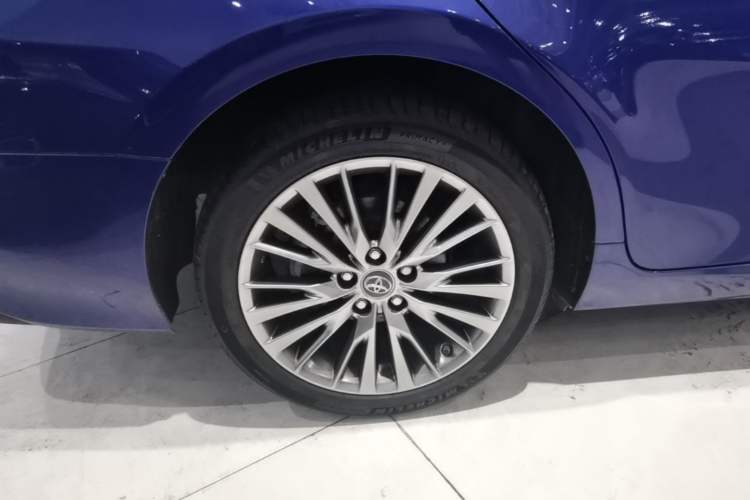 Used Toyota Camry 2019 Dual-Engine 2.5 HG Luxury Edition China VI Standard Right Rear Wheel Hub