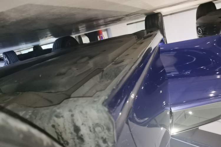 Used Toyota Camry 2019 Dual-Engine 2.5 HG Luxury Edition China VI Standard Right Side Sill