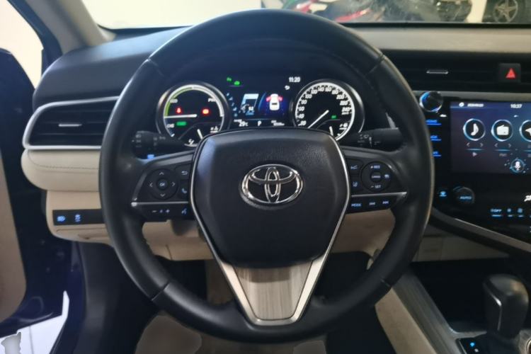 Used Toyota Camry 2019 Dual-Engine 2.5 HG Luxury Edition China VI Standard Steering Wheel
