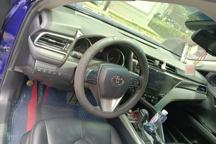 Used Toyota Camry 2019 Revised Version Dual-Engine 2.5HQ Flagship Edition Steering Wheel