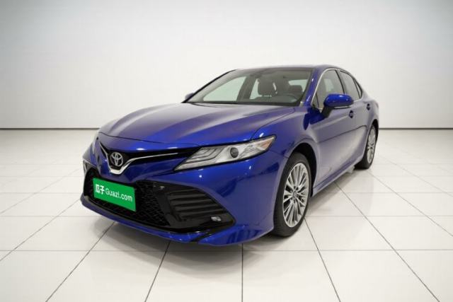 Toyota Camry 2019 Revised Version Dual-Engine 2.5 HG Luxury Edition de segunda mano