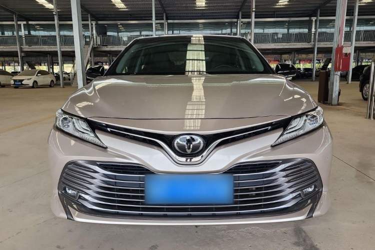 Used Toyota Camry 2019 Revised Version 2.5G Luxury Edition Exterior 1