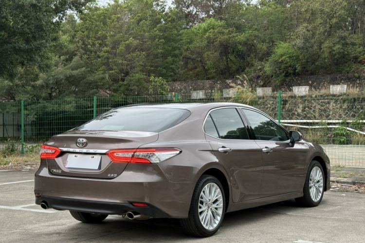 Used Toyota Camry 2019 2.5G Luxury Edition China VI Standard Exterior 3