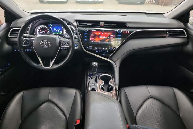 Used Toyota Camry 2019 Revised Version 2.5G Luxury Edition Interior 1