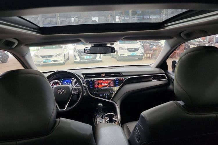 Used Toyota Camry 2019 Revised Version 2.5G Luxury Edition Interior 2