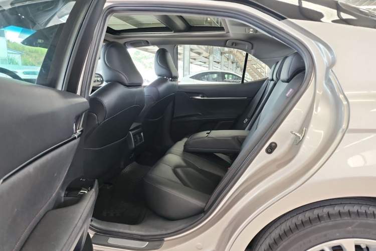 Used Toyota Camry 2019 Revised Version 2.5G Luxury Edition Interior 6
