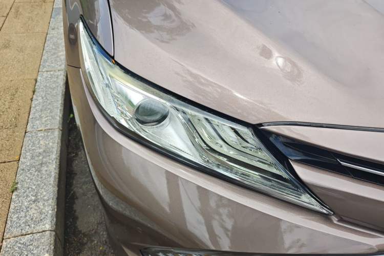 Used Toyota Camry 2019 2.0G Luxury Edition China VI Standard Right Front Headlight