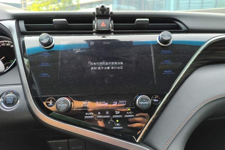 Used Toyota Camry 2019 2.0G Luxury Edition China VI Standard Audio And AC Panel