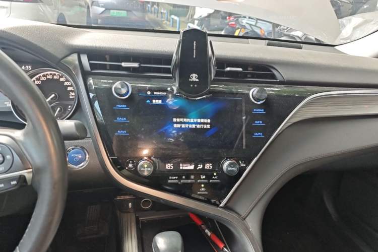 Used Toyota Camry 2019 Revised Version Dual-Engine 2.5 HG Luxury Edition Audio And AC Panel