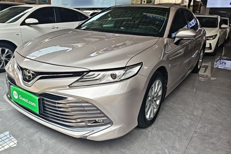 Używany Toyota Camry 2019 2.0G Luxury Edition China VI Standard Guazi used car, China used car export, Used car for sale, Used cars, Cheapest cars for sale
