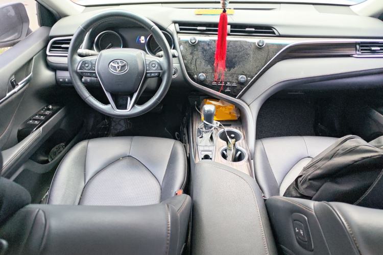 Used Toyota Camry 2019 Revised Version 2.5G Luxury Edition Center Console