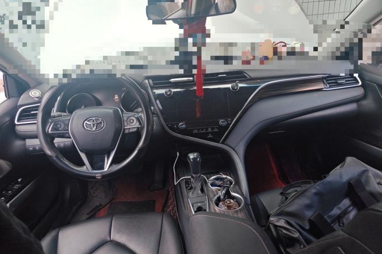 Used Toyota Camry 2019 Revised Version 2.0G Luxury Edition Center Console