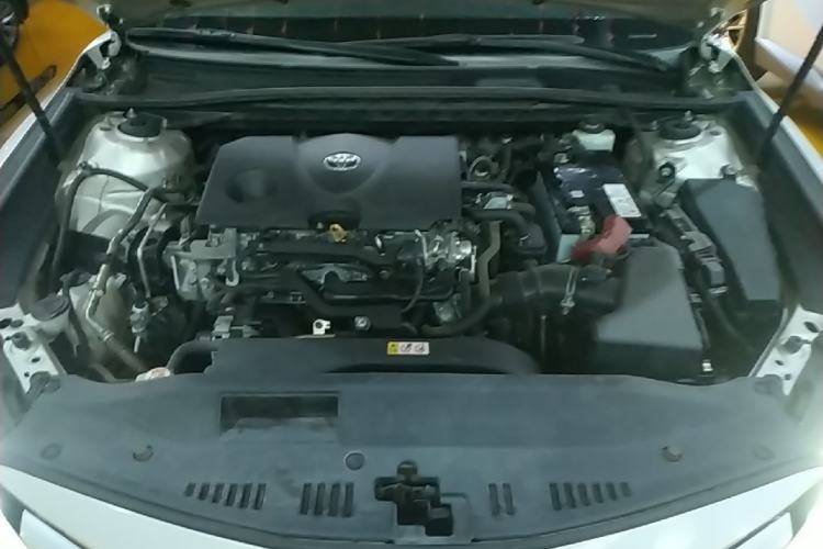 Used Toyota Camry 2019 2.0G Luxury Edition China VI Standard Engine Bay