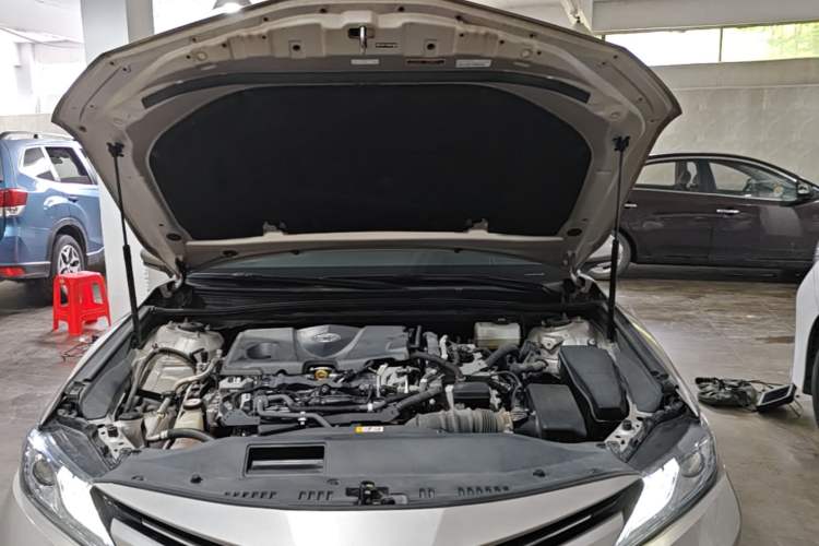 Used Toyota Camry 2019 Revised Version Dual-Engine 2.5 HG Luxury Edition Engine Bay