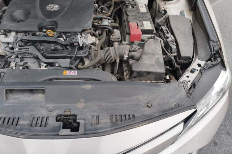Used Toyota Camry 2019 Revised Version 2.0G Luxury Edition Engine Bay Left