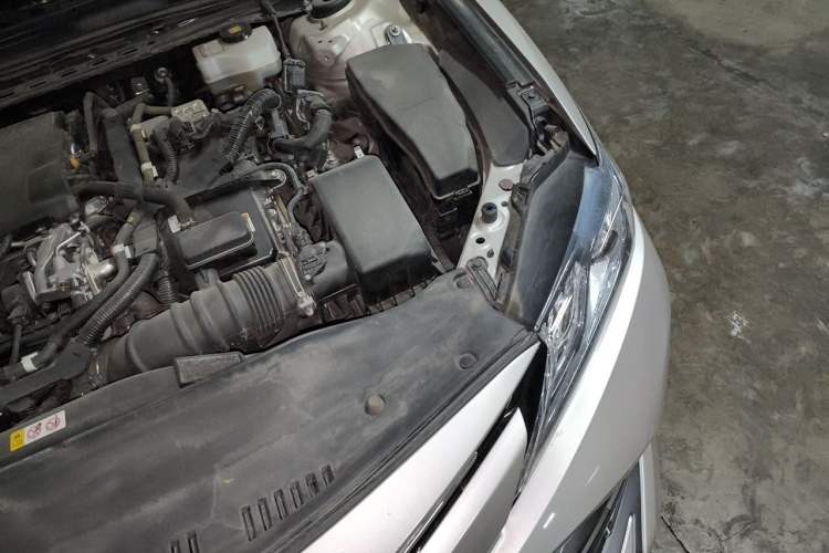Used Toyota Camry 2019 2.5G Luxury Edition China VI Standard Engine Bay Left