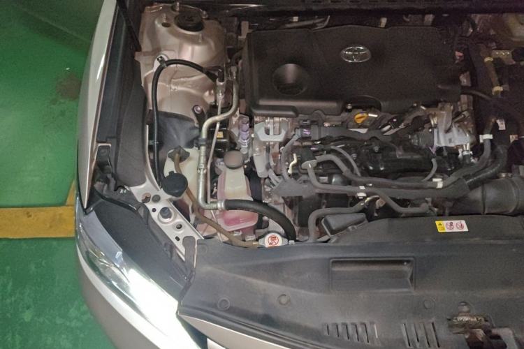 Used Toyota Camry 2019 Dual-Engine 2.5 HG Luxury Edition China VI Standard Engine Bay Right