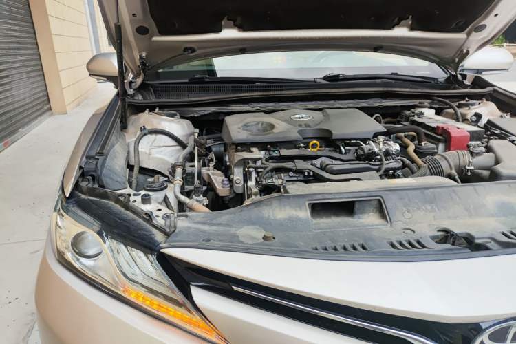 Used Toyota Camry 2019 Revised Version 2.0G Luxury Edition Engine Bay Right
