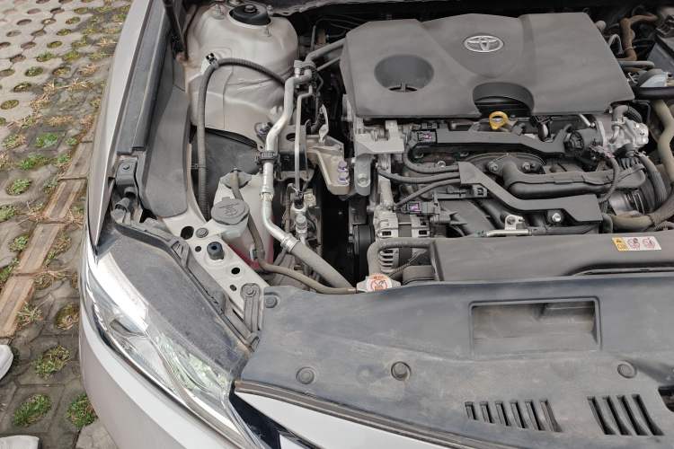 Used Toyota Camry 2019 Revised Version 2.0G Luxury Edition Engine Bay Right
