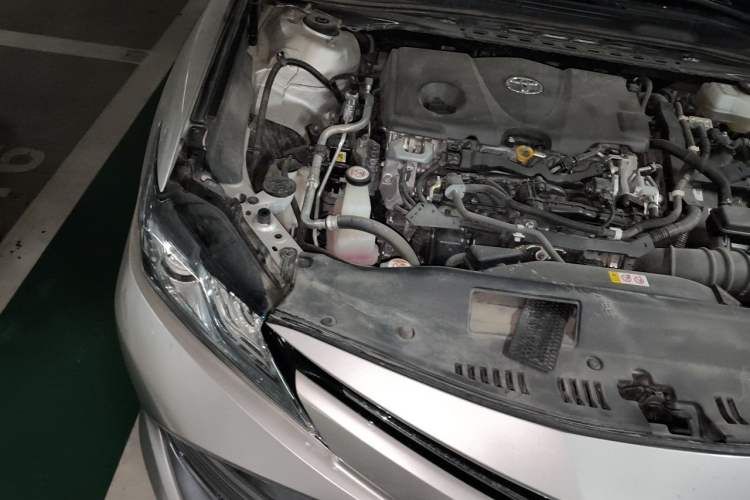 Used Toyota Camry 2019 2.5G Luxury Edition China VI Standard Engine Bay Right