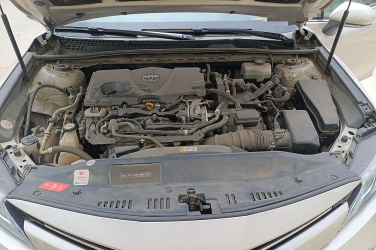 Used Toyota Camry 2019 Dual-Engine 2.5 HG Luxury Edition China V Standard Engine Bay