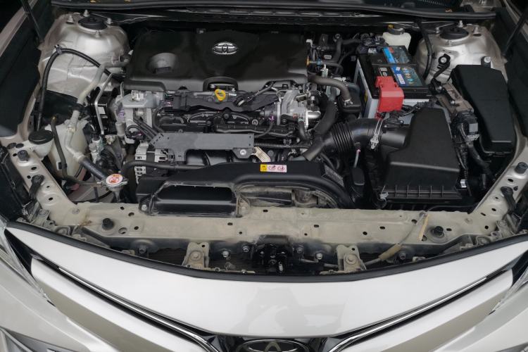 Used Toyota Camry 2019 2.5G Luxury Edition China VI Standard Engine Bay