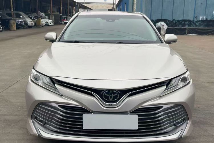 Used Toyota Camry 2019 2.0G Luxury Edition China V Standard Exterior 1