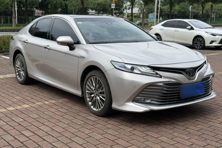 Used Toyota Camry 2019 Revised Version Dual-Engine 2.5 HG Luxury Edition Exterior 2