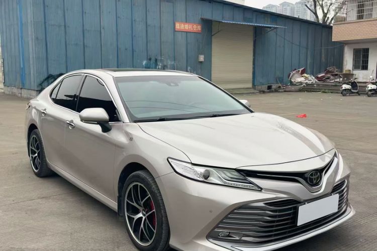 Used Toyota Camry 2019 2.0G Luxury Edition China V Standard Exterior 2