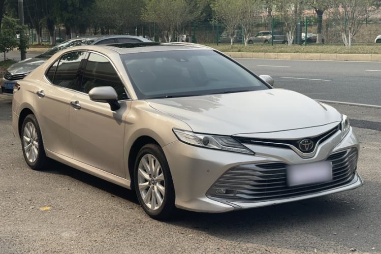 Used Toyota Camry 2019 2.0G Luxury Edition China VI Standard Exterior 2