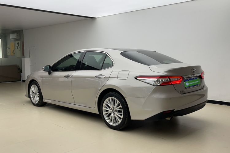 Used Toyota Camry 2019 2.5G Luxury Edition China VI Standard Exterior 3