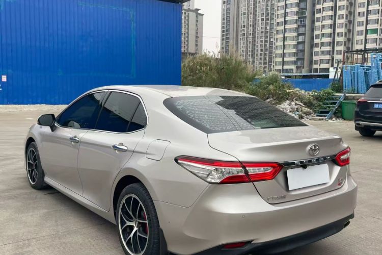 Used Toyota Camry 2019 2.0G Luxury Edition China V Standard Exterior 3