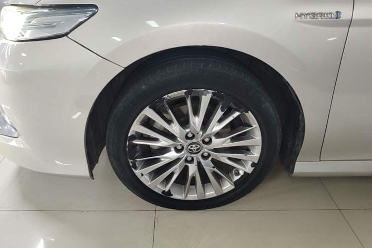 Used Toyota Camry 2019 Dual-Engine 2.5 HG Luxury Edition China VI Standard Exterior 4