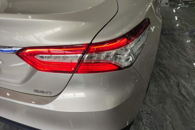 Used Toyota Camry 2019 2.5G Luxury Edition China VI Standard Exterior 6