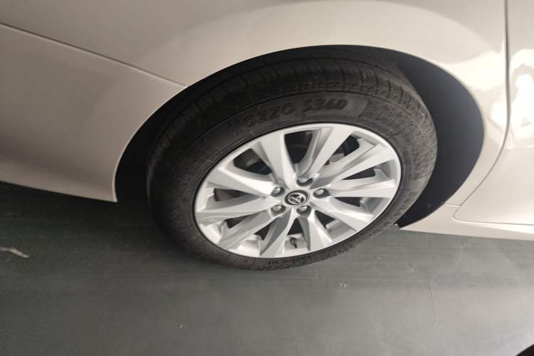 Used Toyota Camry 2019 2.0G Luxury Edition China VI Standard Exterior 8