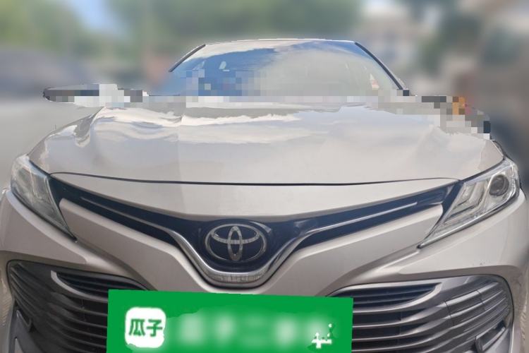 Used Toyota Camry 2019 Revised Version 2.0G Luxury Edition Front