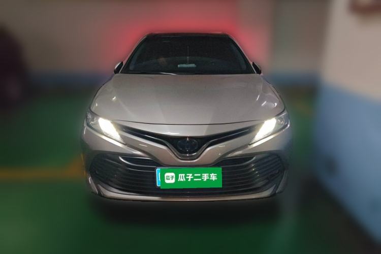 Used Toyota Camry 2019 Dual-Engine 2.5 HG Luxury Edition China VI Standard Front