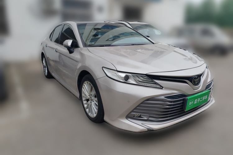 Used Toyota Camry 2019 2.5G Luxury Edition China VI Standard Front Right 45 Deg