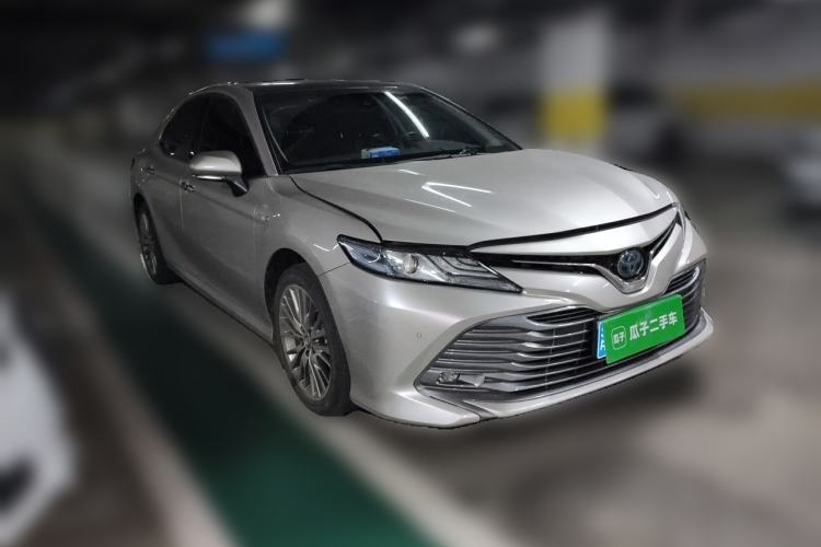 Used Toyota Camry 2019 2.5G Luxury Edition China VI Standard Front Right 45 Deg