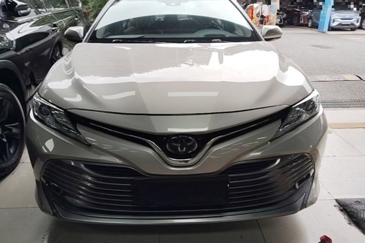 Used Toyota Camry 2019 Dual-Engine 2.5 HG Luxury Edition China VI Standard Front
