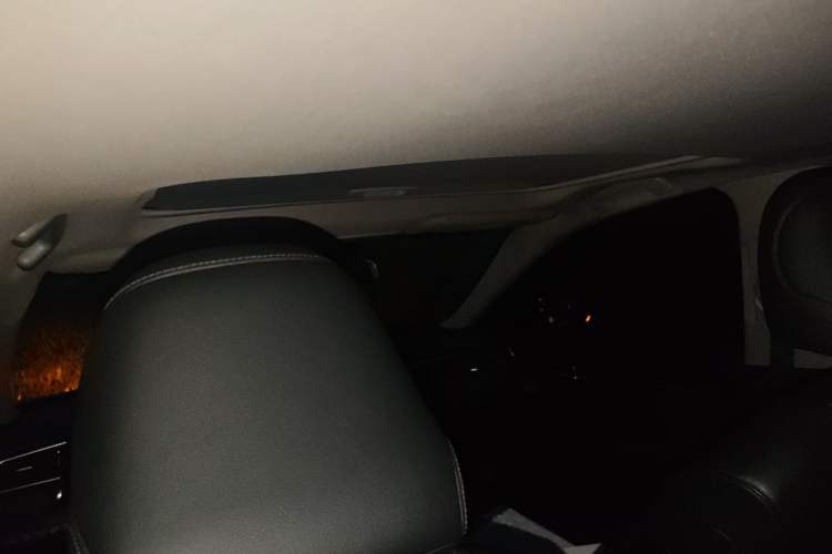 Used Toyota Camry 2019 2.0G Luxury Edition China VI Standard Headliner