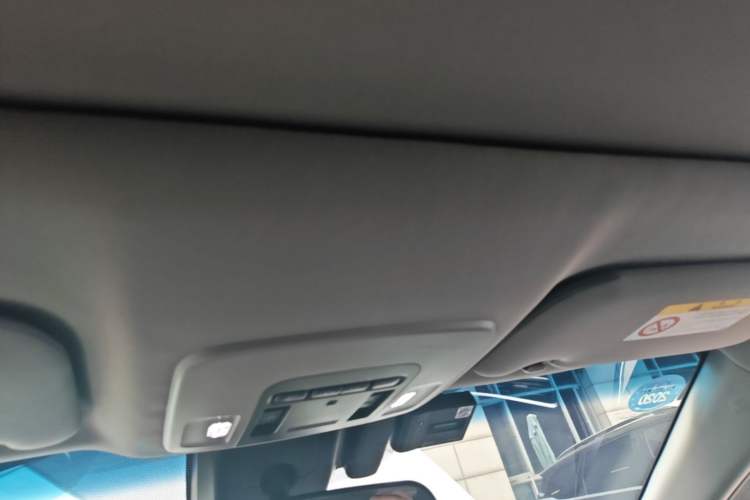 Used Toyota Camry 2019 2.5G Luxury Edition China VI Standard Headliner