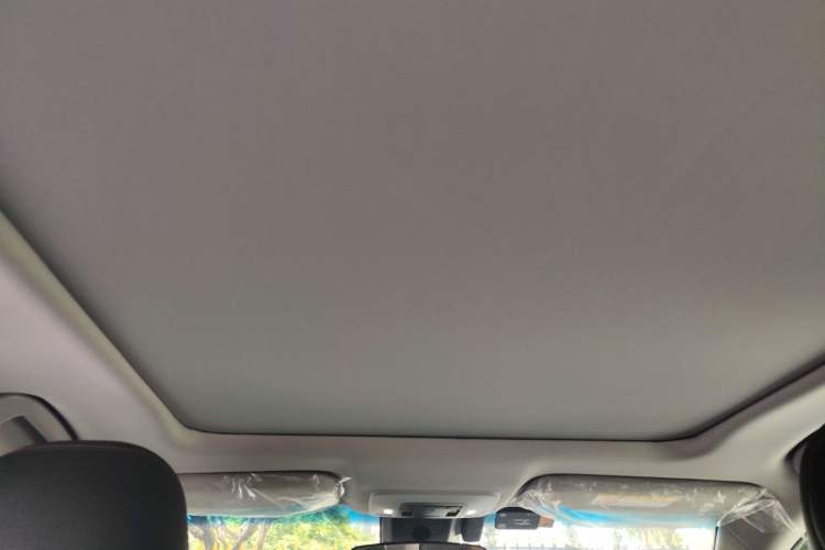 Used Toyota Camry 2019 2.5G Luxury Edition China VI Standard Headliner