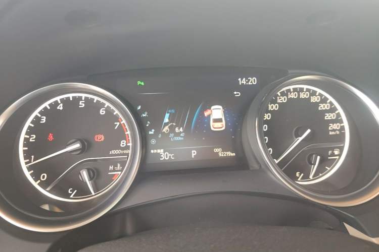Used Toyota Camry 2019 Revised Version 2.0G Luxury Edition Instrument Cluster