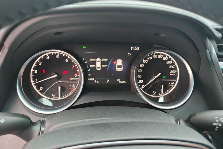 Used Toyota Camry 2019 Revised Version 2.0G Luxury Edition Instrument Cluster