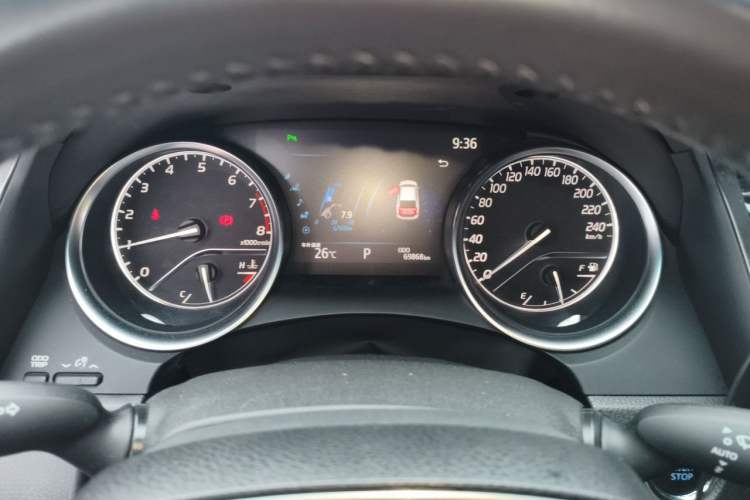 Used Toyota Camry 2019 Revised Version 2.0G Luxury Edition Instrument Cluster